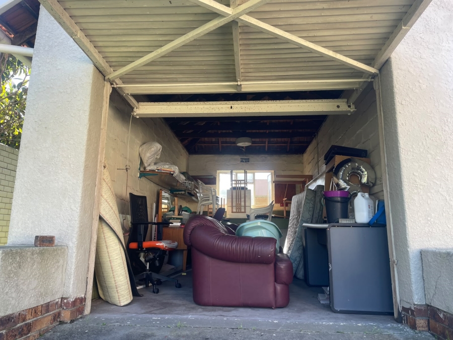To Let 3 Bedroom Property for Rent in Pinelands Western Cape
